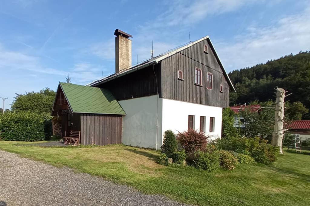 Chalupa Bez Hranic Krompach Exteriör bild