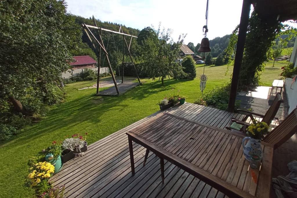 Chalupa Bez Hranic Krompach Exteriör bild